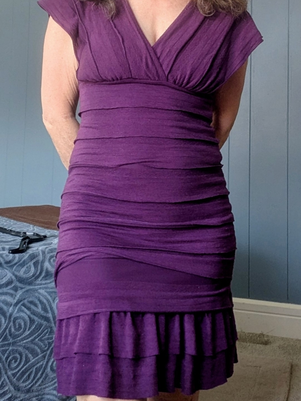 Max Studio Deep Purple Ruched V-Neck Midi Dress